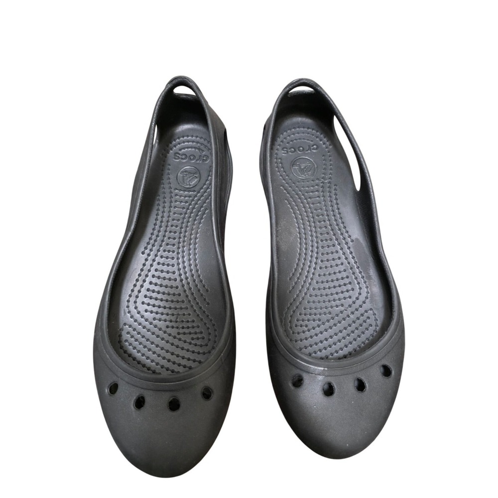 Crocs Women's Black Flats Sandals Size 8 Slip-On Lightweight Comfortable Casual